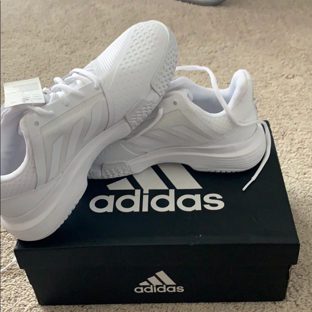 Adidas Tennis Shoes